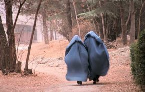 طالبان: السفر لأكثر من 72 كيلومترا بدون محرم ممنوع على الأفغانيات!