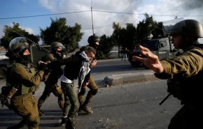 اعتقالات واسعة في الضفة المحتلة وسط اندلاع مواجهات مع الاحتلال في مدن عدة
