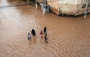حصيلة قتلى الفيضانات ترتفع إلى 18 شخصا في البرازيل