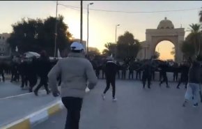 تظاهرات گسترده مقابل وزارت برنامه‌ریزی در بغداد+ ویدئو
