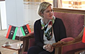 ليبيا ستطرد السفيرة البريطانية لديها
