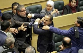درگیری در پارلمان اردن همزمان با مطرح شدن مباحث مرتبط با اصلاحات