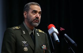 وزير الدفاع الايراني يهنئ نظراءه في الدول المسيحية براس السنة الميلادية