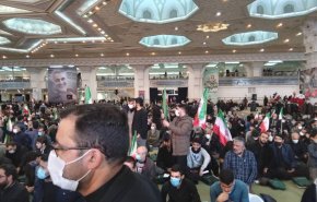 طهران تشهد وقفة جماهيرية كبيرة احياء لذكرى استشهاد الفريق سليماني