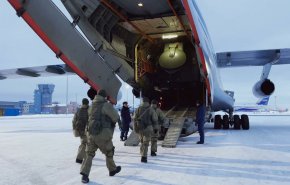 الدفاع الروسية تعلن استمرار نقل قوات حفظ السلام إلى كازاخستان
