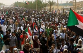 السودان.. تظاهرات في الخرطوم وسط دعوات أممية للحوار
