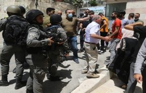 تواصل انتهاكات الاحتلال الاسرائيلي ضد الفلسطينيين