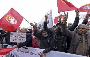 الرئيس التونسي يجدد انتقاده للقضاء.. و