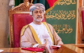 سلطان عمان: می کوشیم کشور را به قطب جذب سرمایه تبدیل کنیم