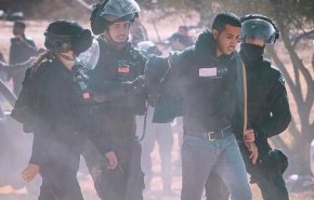  الاحتلال يعتقل 16 فلسطينيا بينهم 3 نساء من قرية الأطرش بالنقب