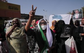 موكب لأمهات الشهداء في الخرطوم إحتجاجا على