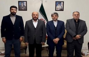 ممثل 'حماس' يتباحث مع السفير الإيراني حول مستجدات القضية الفلسطينية