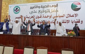 السودان.. مطالبات بدستور جديد واسقاط حكم العسكر