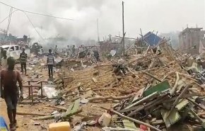 مقتل 17 في انفجار يسوي قرية بالأرض في غانا