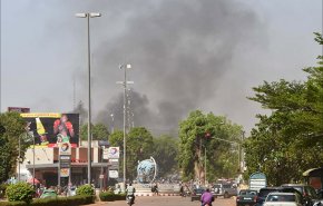 دوي إطلاق نار كثيف من معسكر للجيش في عاصمة بوركينا فاسو
