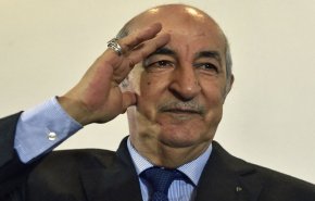 الرئيس الجزائري يتوجه الى مصر
