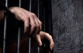 الغارديان تنشر فيديو يوثق تعذيب سجناء بأحد أقسام الشرطة المصرية