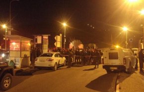 مقاومون فلسطينيون يطلقون النار صوب قوات الاحتلال شرق نابلس