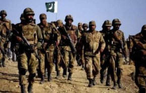باكستان.. مقتل 10 جنود بهجوم مسلح


