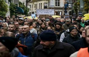 احتجاجات في بلجيكا ضد قيود كورونا تطالب باستقالة الحكومة