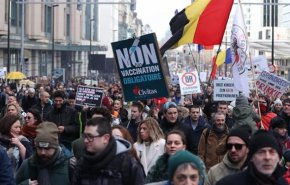 تظاهرات اروپایی‌ها علیه قوانین کرونایی