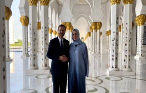 رئیس‌ رژیم صهیونیستی به مسجد «شیخ زاید» رفت