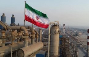 نمو 40% بمبيعات النفط الإيراني والإيرادات تجري بيسر 