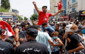 فراخوان بزرگ تظاهرات در روز ششم فوریه در تونس