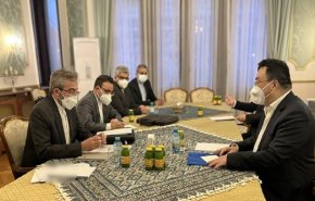 الوفد الإيراني يجتمع بالوفدين الصيني والروسي في فيينا
