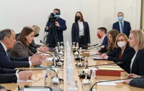 لافروف: روسيا وبريطانيا تتفقان على التنفيذ الكامل للاتفاق النووي