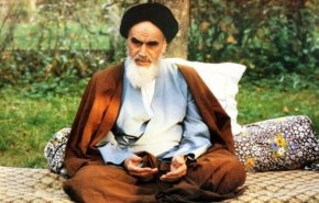 برلماني ايراني: محور عمل الإمام الخميني (رض) يتلخص بالاسلام والشعب