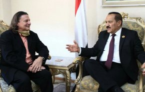 وزير خارجية اليمن يتسلم وثائق تعيين ممثل جديد لبرنامج الأغذية العالمي