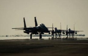 ورود جنگنده‌های آمریکایی «اف-۲۲» به امارات