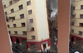 نزلاء فندق في إسبانيا يلقون بأنفسهم من نوافذه (شاهد الفيديو) 