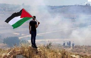مواجهات ضد الاحتلال شمال غرب رام الله وإصابة شاب فلسطيني
