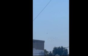 پرواز ارتفاع پایین دو جنگنده اسراییلی در آسمان بیروت از قاب دوربین «العالم»