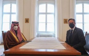 بن فرحان وبلينكن يناقشان الملف اليمني ومفاوضات فيينا