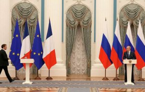 باريس: ماكرون وبوتين تحادثا مجددا بشأن أوكرانيا

