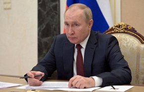 بوتين يطلب السماح لاستخدام قواته خارج روسيا

