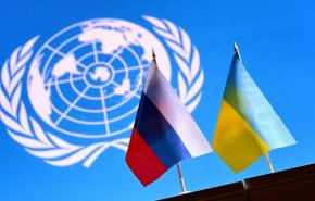 أوكرانيا توصي رعاياها بمغادرة روسيا