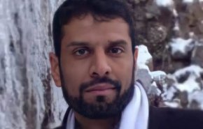 نقل معتقل الرأي البحريني 'أحمد جعفر' إلى القسم الجنائي بعد الاعتداء عليه 