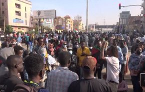 بالفيديو..المليونيات السودانية وقرب افلاس الحكومة الإنقلابية