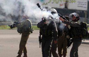زخمی شدن یک جوان فلسطینی در تیراندازی نظامیان اشغالگر