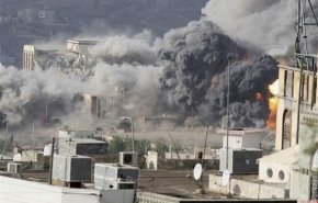 «صعده» یمن توسط جنگنده‌های سعودی بمباران شد