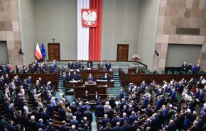 برلمان بولندا قد يسمح للمواطنين بالتطوع بالفيلق الدولي الأوكراني