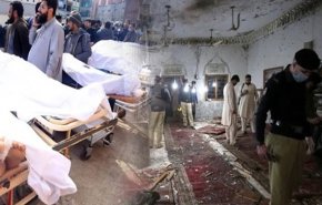 افزایش شمار شهدا و مجروحین حمله به نمازگزاران در پیشاور؛ داعش مسئول جنایت