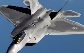 ترامپ: روسیه را با جنگنده‌‌های اف-22 با پرچم چین بمباران کنیم