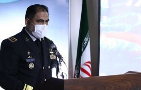 قائد بحرية الجيش الايراني: استطعنا تحطيم تهديدات و حظر ومؤامرات الاعداء