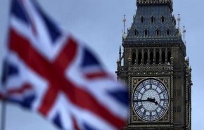 بريطانيا تفرض عقوبات على 386 نائبا روسيا
