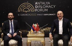 دیدار وزرای خارجه ترکیه و ارمنستان در راستای بهبود روابط